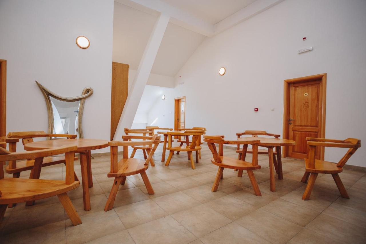 Eco Winery Lipovac Apartments Τσέτινιε Εξωτερικό φωτογραφία